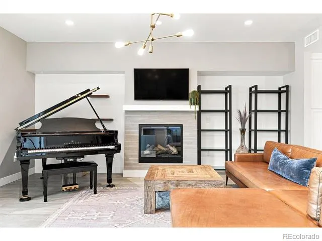 3301 Arapahoe Avenue #229 Boulder, CO 80303