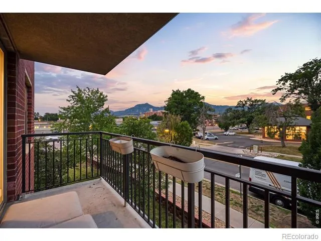 3301 Arapahoe Avenue #229 Boulder, CO 80303