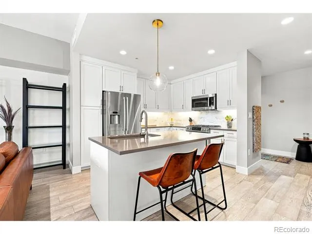 3301 Arapahoe Avenue #229 Boulder, CO 80303