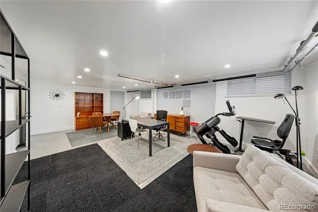 2000 E 21st Avenue Denver, CO 80205