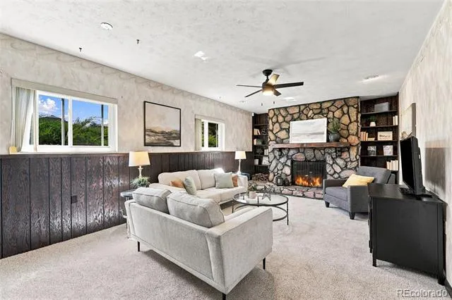 7290 S Penrose Court Centennial, CO 80122