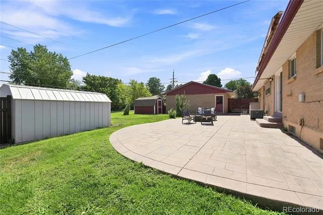 7290 S Penrose Court Centennial, CO 80122