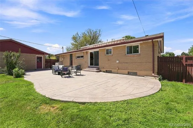 7290 S Penrose Court Centennial, CO 80122