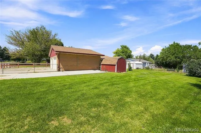 7290 S Penrose Court Centennial, CO 80122
