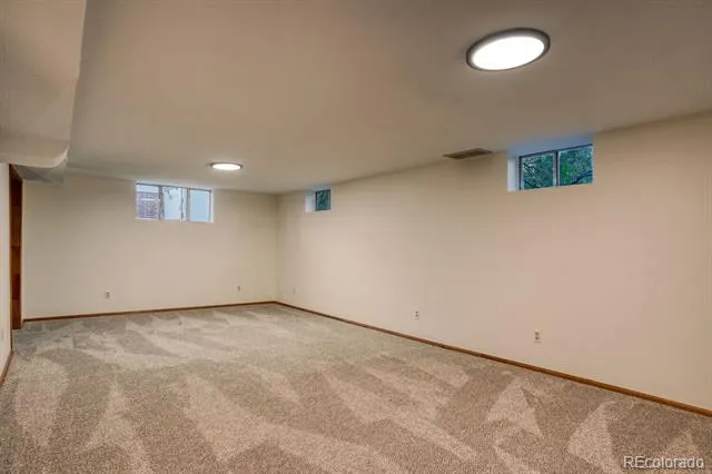 345 S Lee Street Lakewood, CO 80226