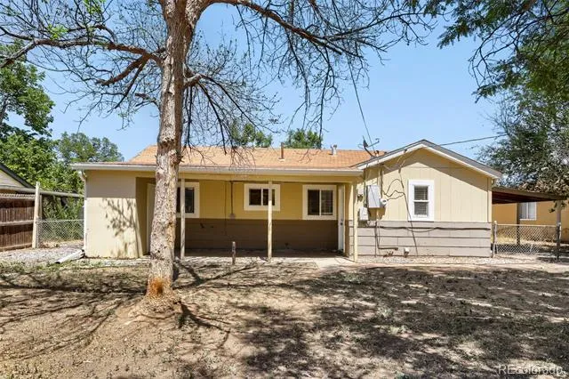 987 Vaughn Street Aurora, CO 80011