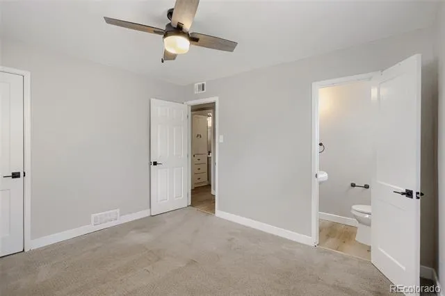 987 Vaughn Street Aurora, CO 80011