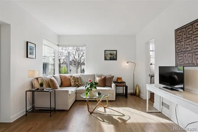 1521 Monaco Parkway Denver, CO 80220