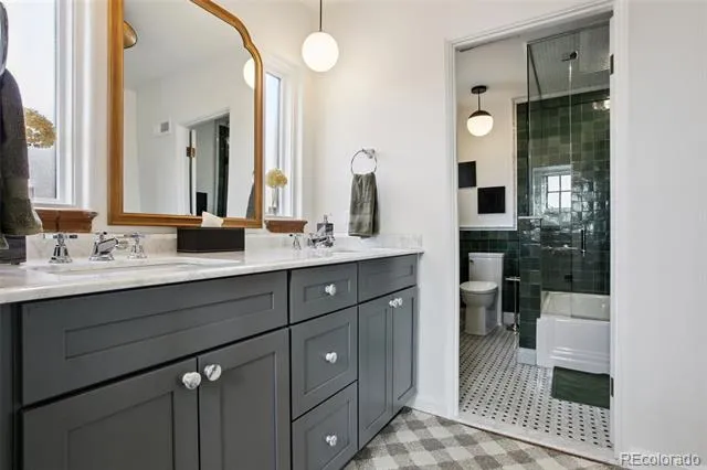 1521 Monaco Parkway Denver, CO 80220