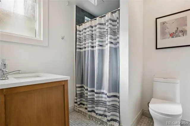 1521 Monaco Parkway Denver, CO 80220