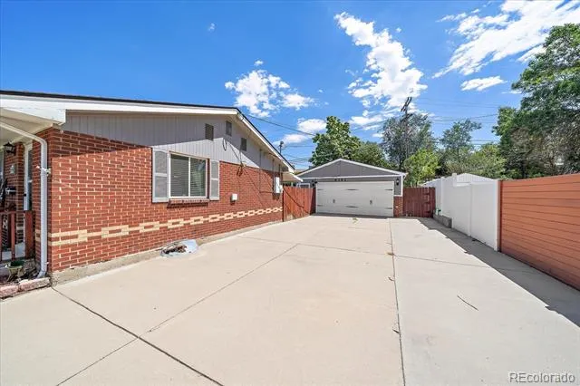 8282 Navajo Street Denver, CO 80221