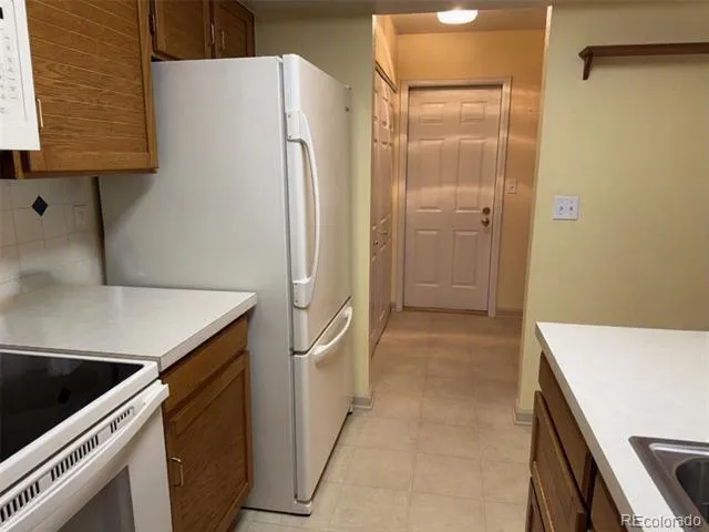 9181 W 7th Avenue Lakewood, CO 80215