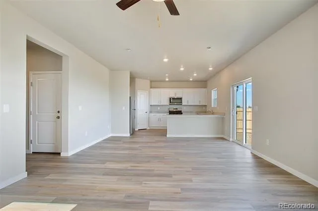 48120 Shetland Drive Bennett, CO 80102