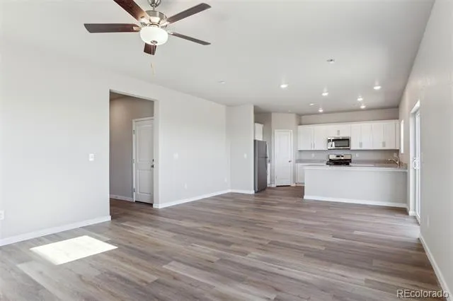 48120 Shetland Drive Bennett, CO 80102
