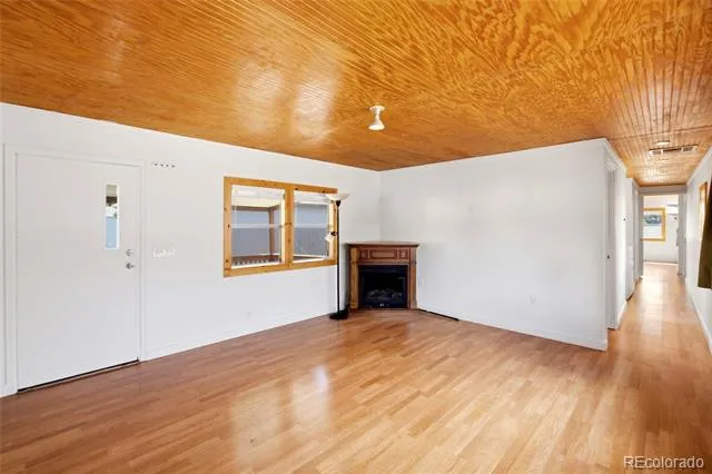 4500 19th Street Boulder, CO 80304
