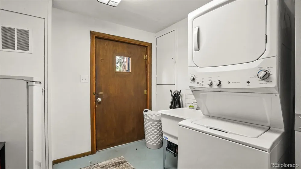 220 Wildflower Drive Woodland Park, CO 80863