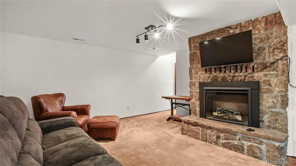 220 Wildflower Drive Woodland Park, CO 80863