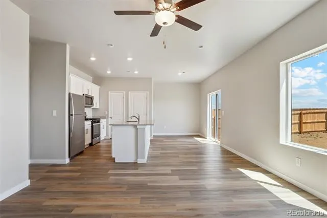 48160 Shetland Drive Bennett, CO 80102