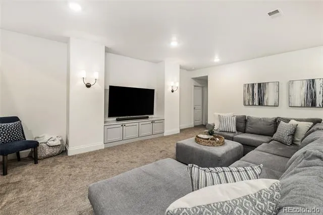 3640 E Warren Avenue Denver, CO 80210