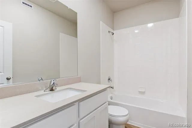 48245 Shetland Drive Bennett, CO 80102