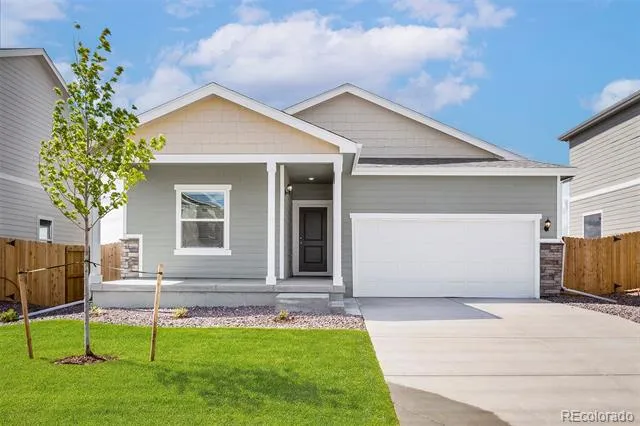 48245 Shetland Drive Bennett, CO 80102