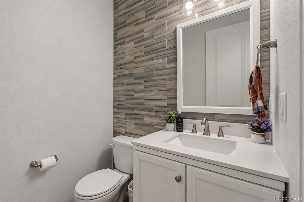 899 McMurdo Circle Castle Rock, CO 80108