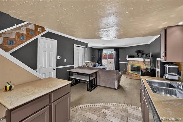 9431 Lou Drive Denver, CO 80260