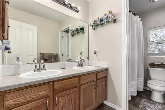 9440 E 106th Avenue Commerce City, CO 80640