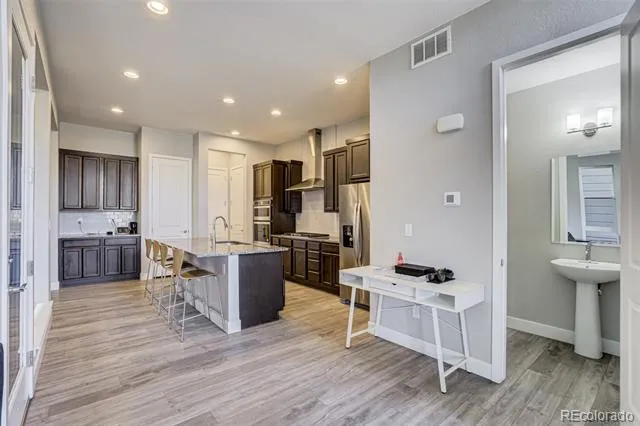 21420 E 61st Drive Aurora, CO 80019