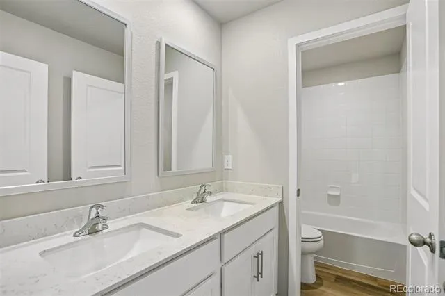 48140 Shetland Drive Bennett, CO 80102