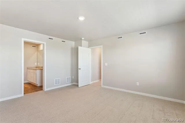48180 Shetland Drive Bennett, CO 80102