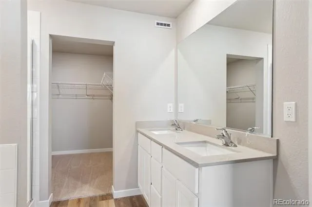 48180 Shetland Drive Bennett, CO 80102