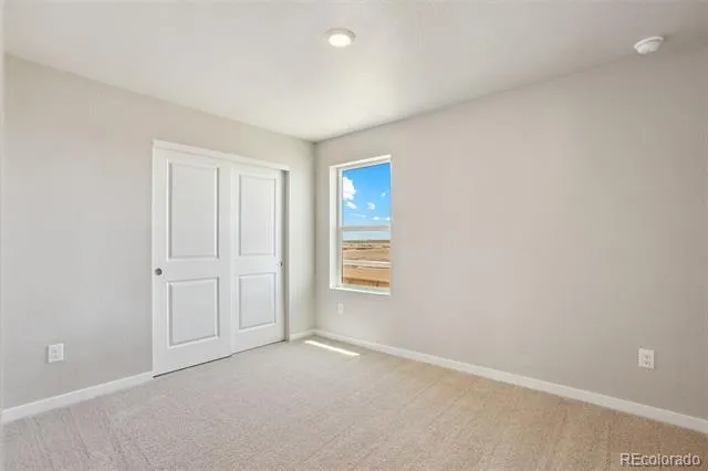 48180 Shetland Drive Bennett, CO 80102