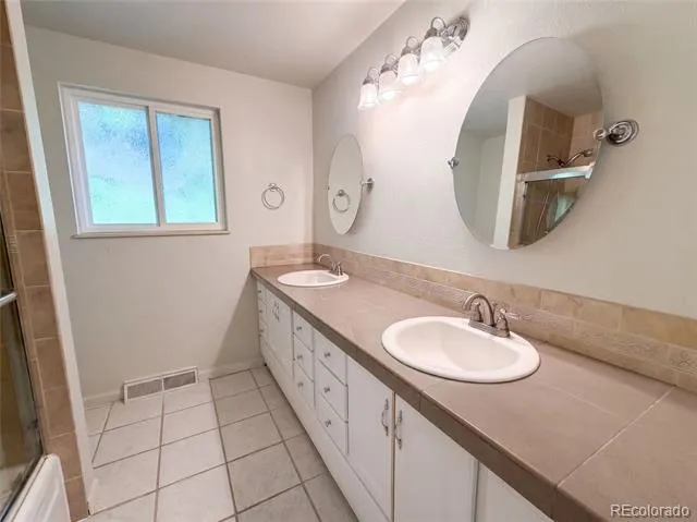 7447 S Ames Court Littleton, CO 80128