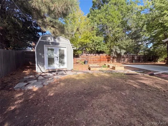 7447 S Ames Court Littleton, CO 80128