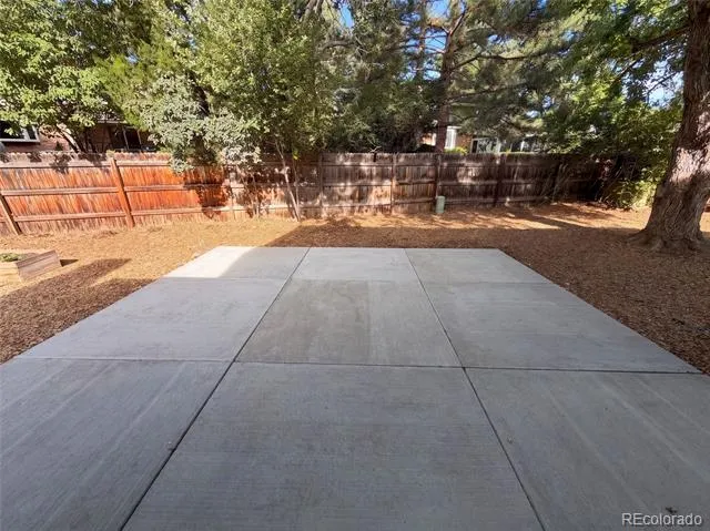 7447 S Ames Court Littleton, CO 80128