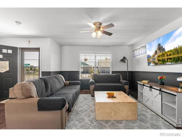 2421 Shooting Star Way Evans, CO 80620