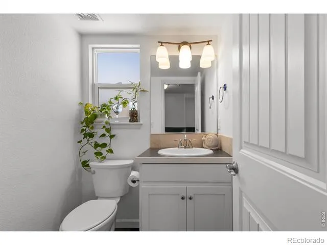 2421 Shooting Star Way Evans, CO 80620