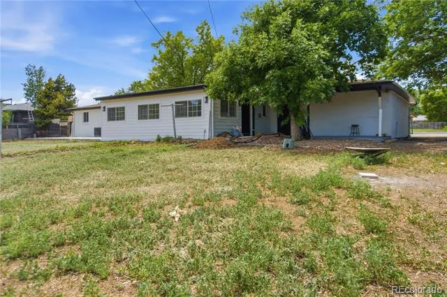 850 S Everett Street Lakewood, CO 80226