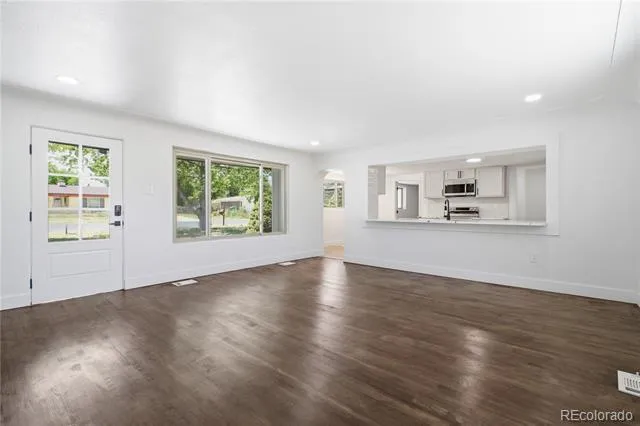 850 S Everett Street Lakewood, CO 80226