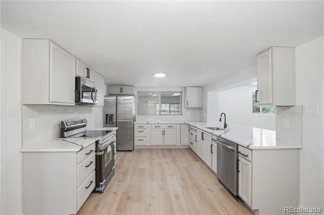 850 S Everett Street Lakewood, CO 80226