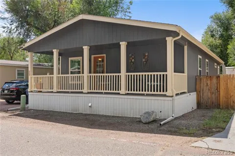 800 S Santa Fe Avenue