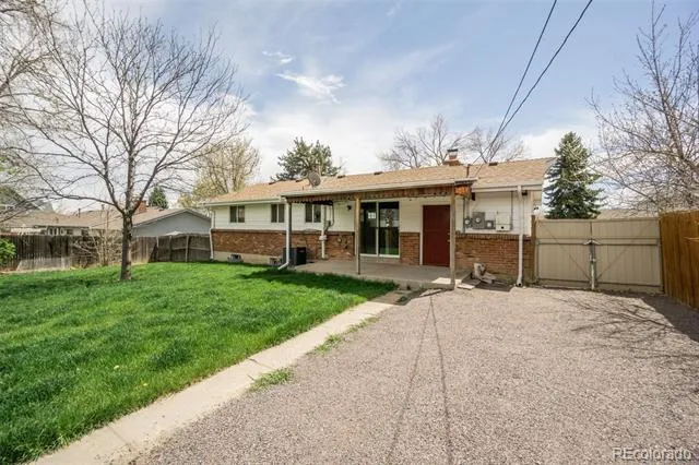 6739 W 70th Avenue Arvada, CO 80003