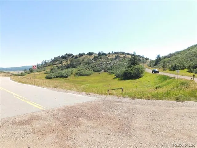 5905 Country Club Drive Larkspur, CO 80118