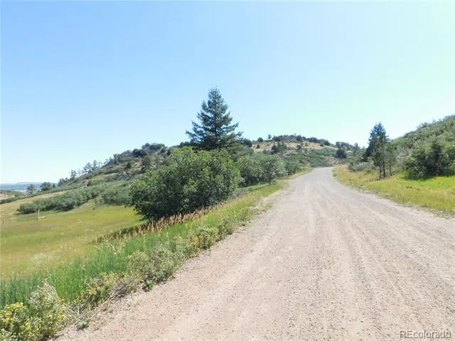 5905 Country Club Drive Larkspur, CO 80118