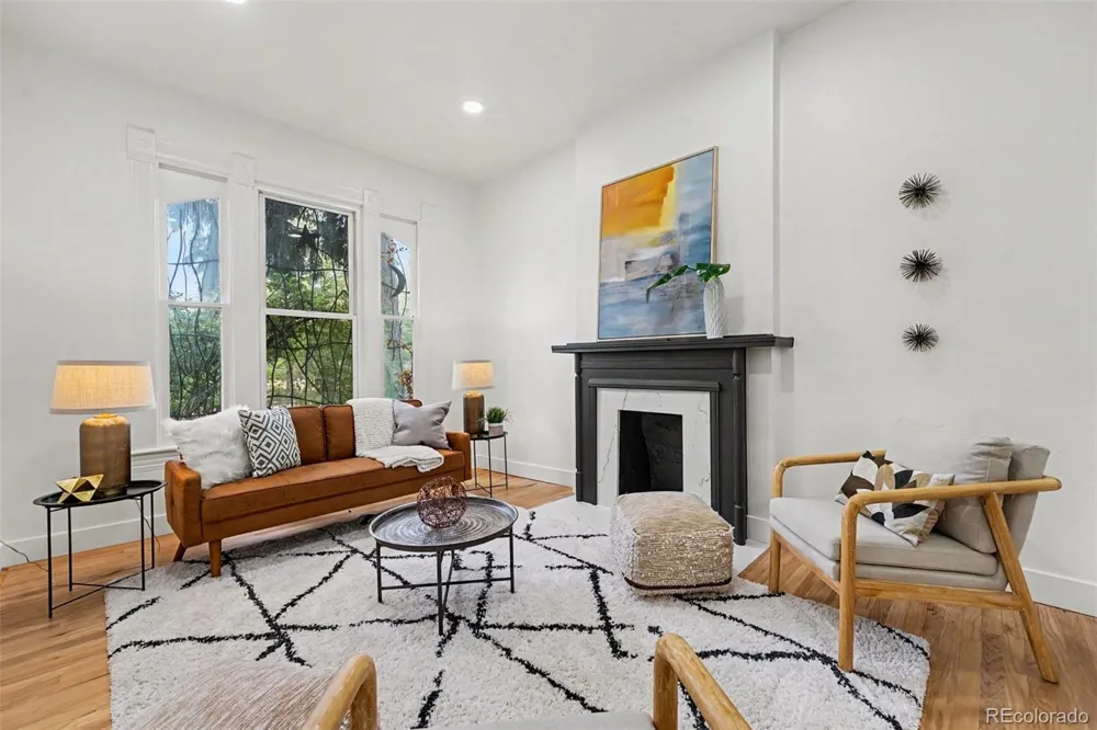 2439 Ogden Street Denver, CO 80205