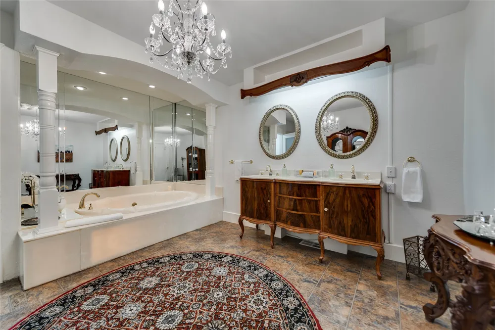 1400 Sam Houston Street Sweetwater, TX 79556