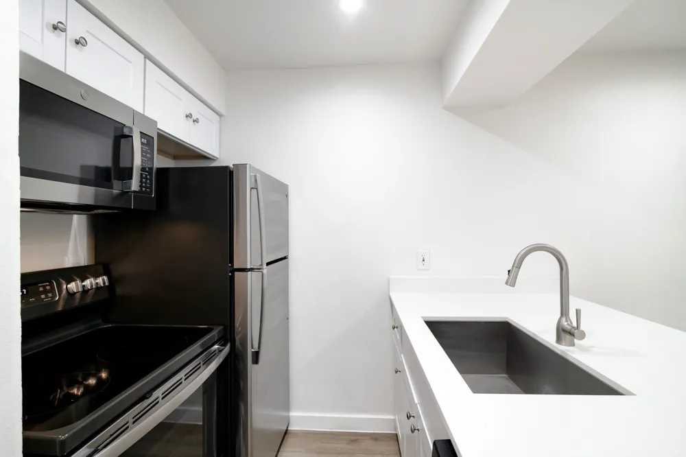 2722 Throckmorton Street #102 Dallas, TX 75219