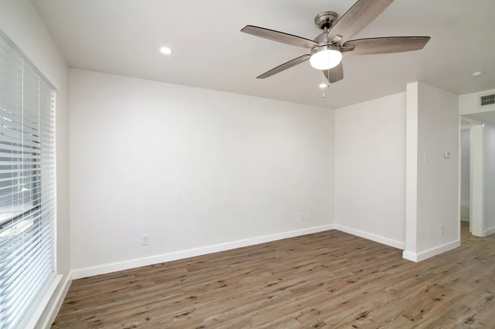 2722 Throckmorton Street #102 Dallas, TX 75219