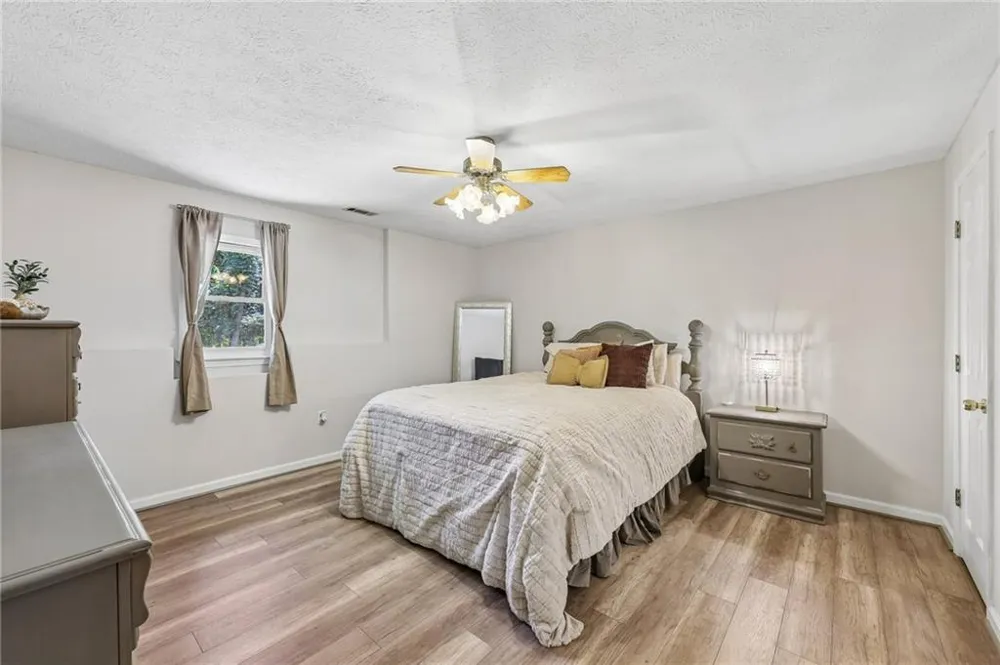 1398 Elliott Family Parkway Dawsonville, GA 30534